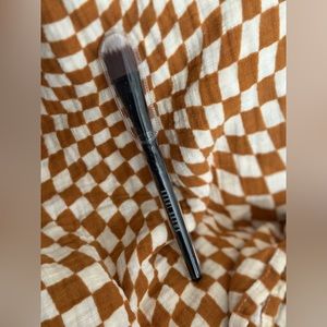 Bobbi Brown Foundation Brush Brand New